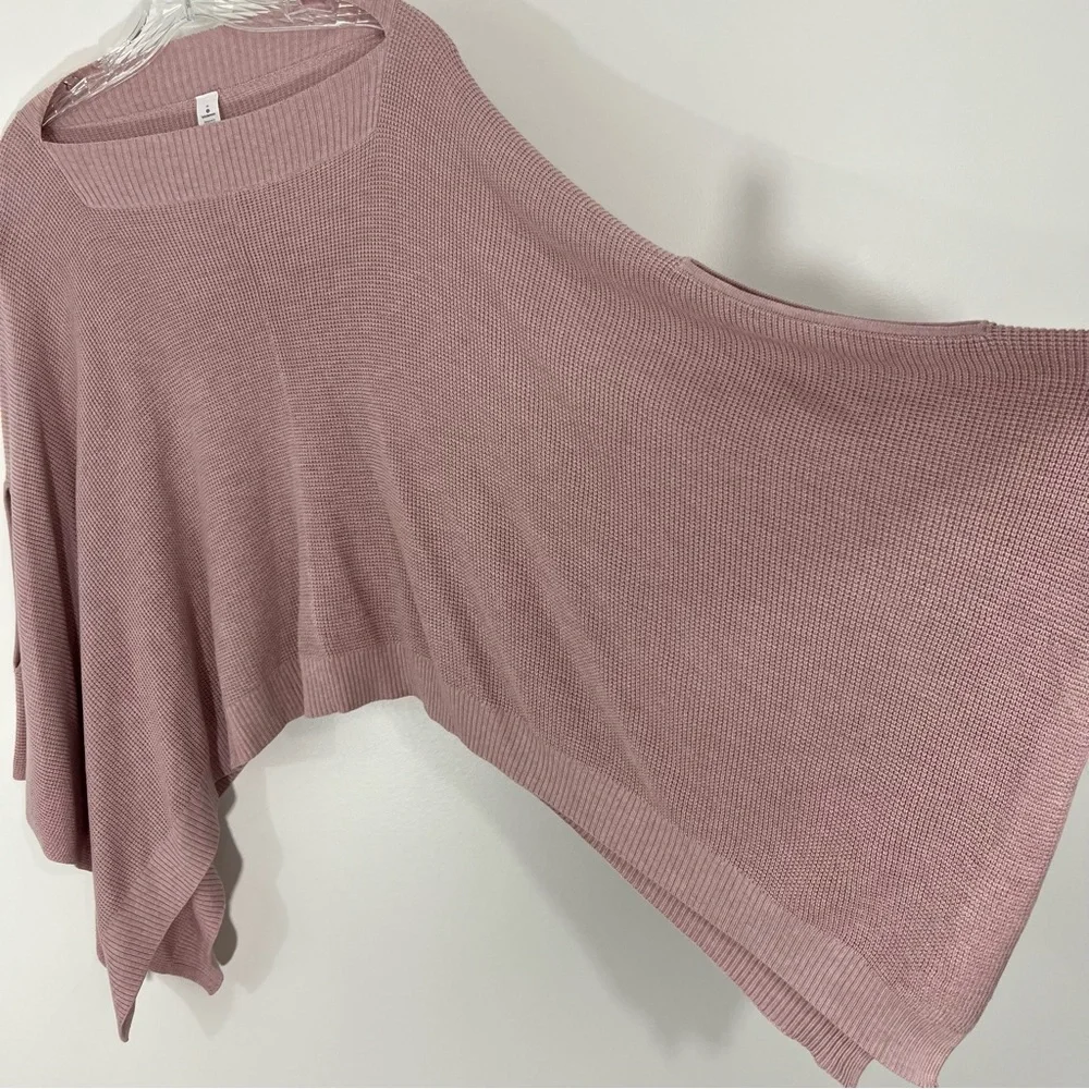 Lululemon Forward Flow Cape in Vintage Mauve One Size